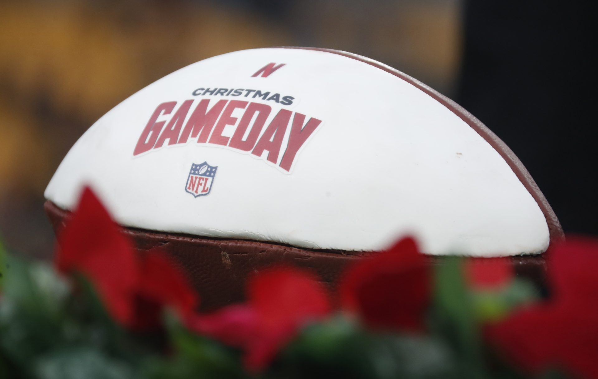 Netflix’s 5-Game NFL Deal: Why Bars Matter More Than Your Living Room